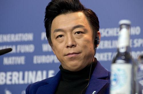 黄渤最近爆料新闻视频是真的吗,黄渤爆料新闻视频真实性揭秘  第3张
