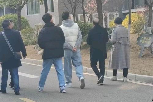 网红吃瓜今日热门事件,揭秘今日热门事件背后的真相与争议  第2张 网红吃瓜今日热门事件,揭秘今日热门事件背后的真相与争议  第2张