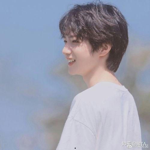 娱乐吃瓜酱刘耀文,娱乐吃瓜酱中的璀璨星辉  第3张 娱乐吃瓜酱刘耀文,娱乐吃瓜酱中的璀璨星辉  第3张